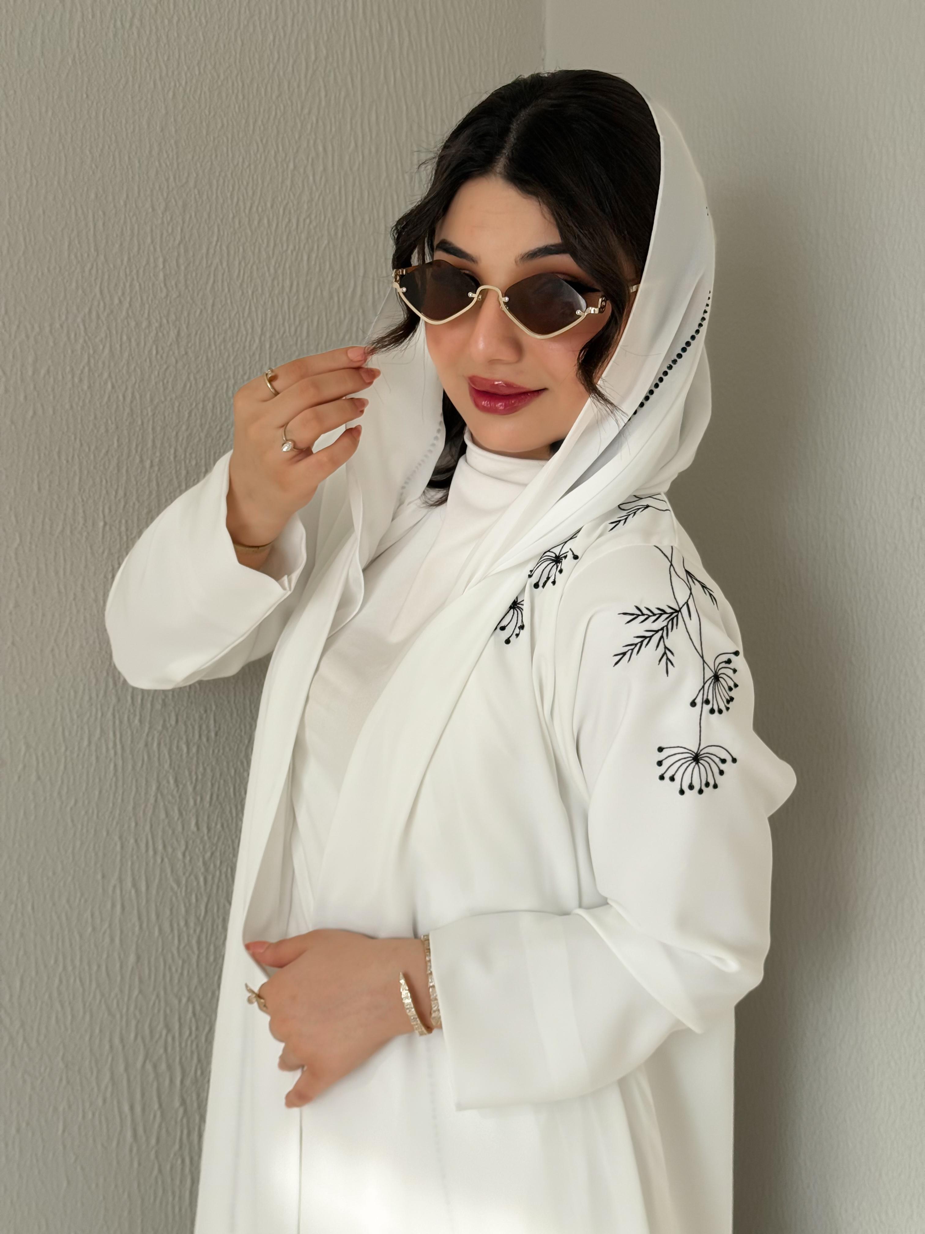 White abaya